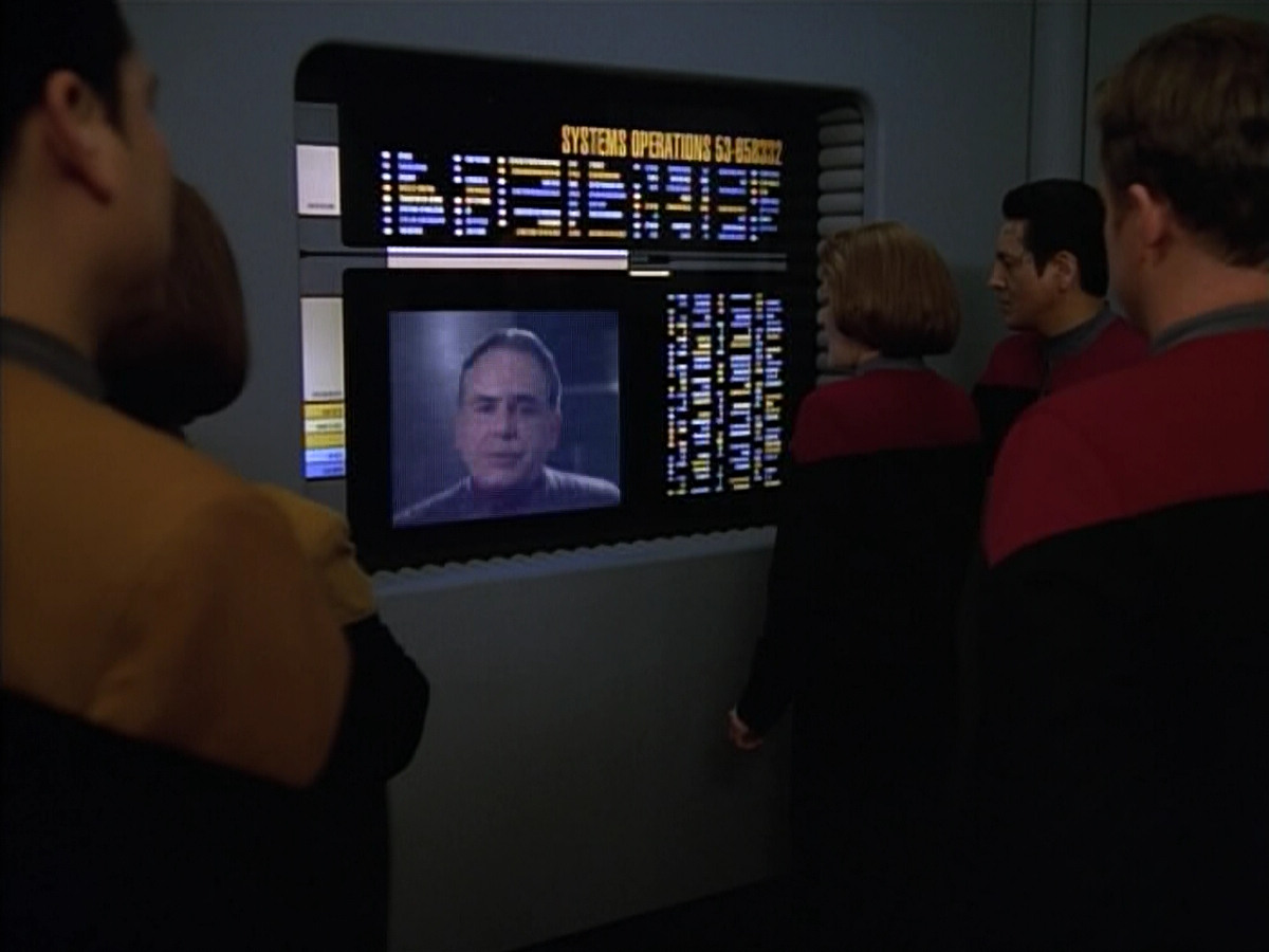 extant_StarTrek_Voyager_4x26-HopeAndFear_01216.jpg