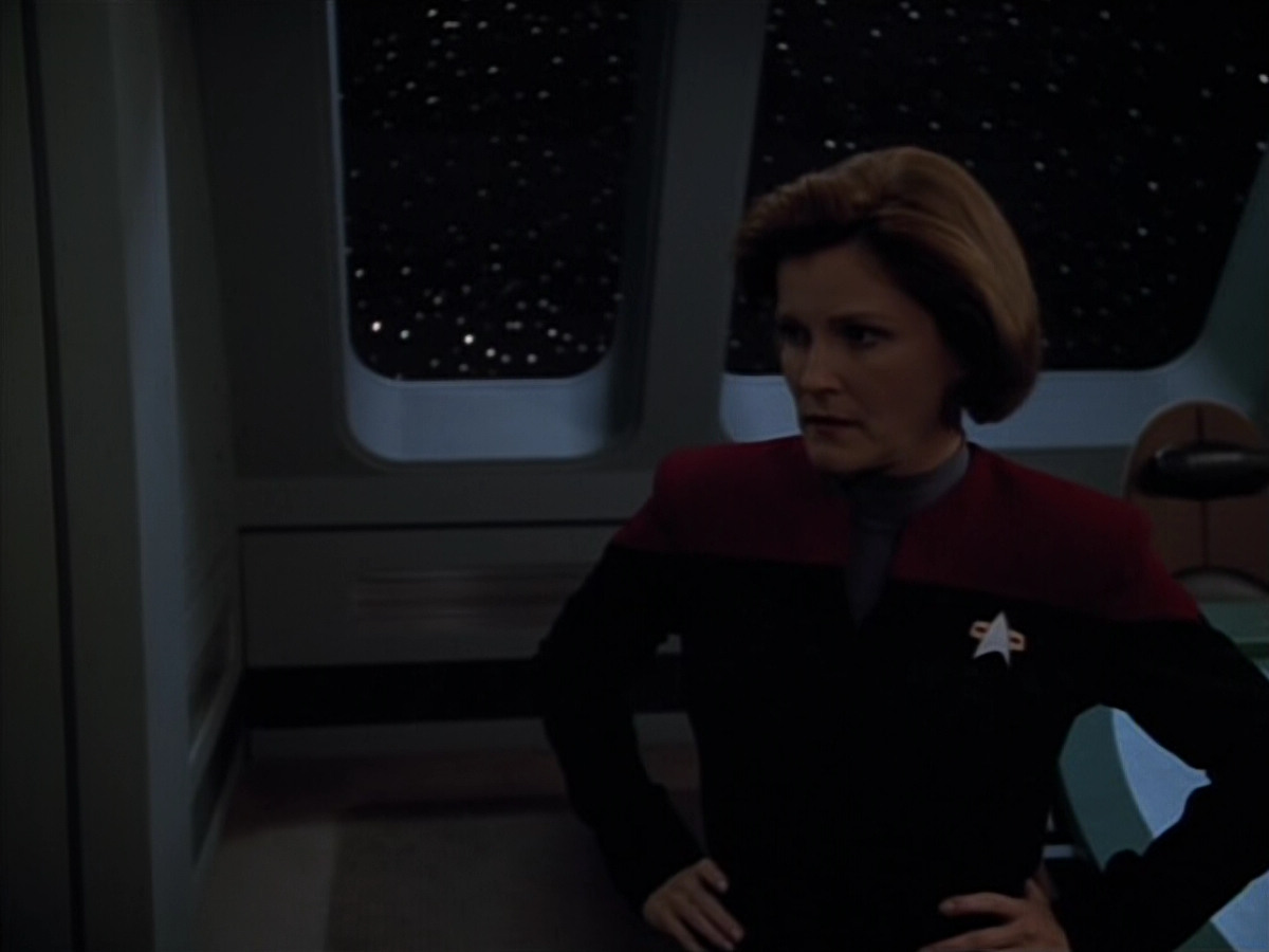extant_StarTrek_Voyager_4x26-HopeAndFear_01525.jpg