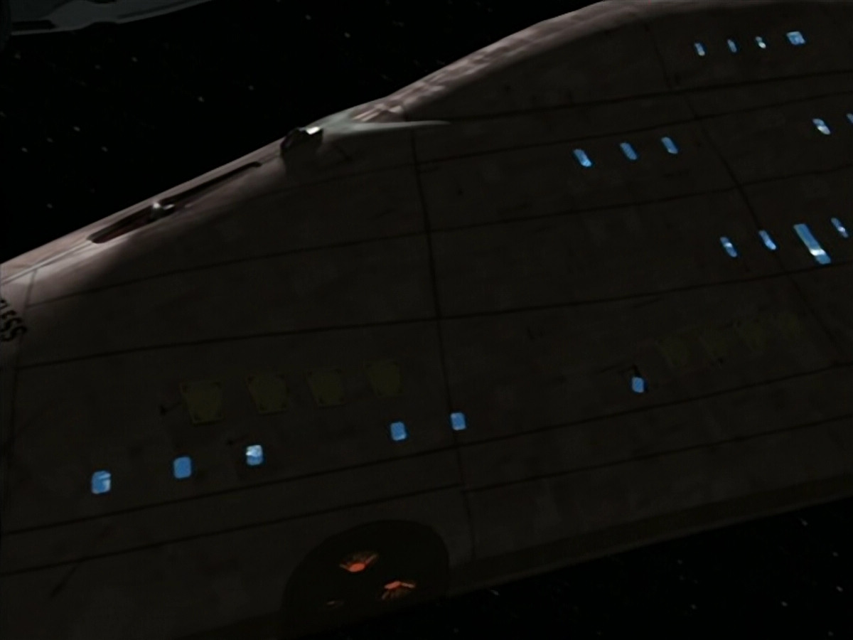 extant_StarTrek_Voyager_4x26-HopeAndFear_01535.jpg