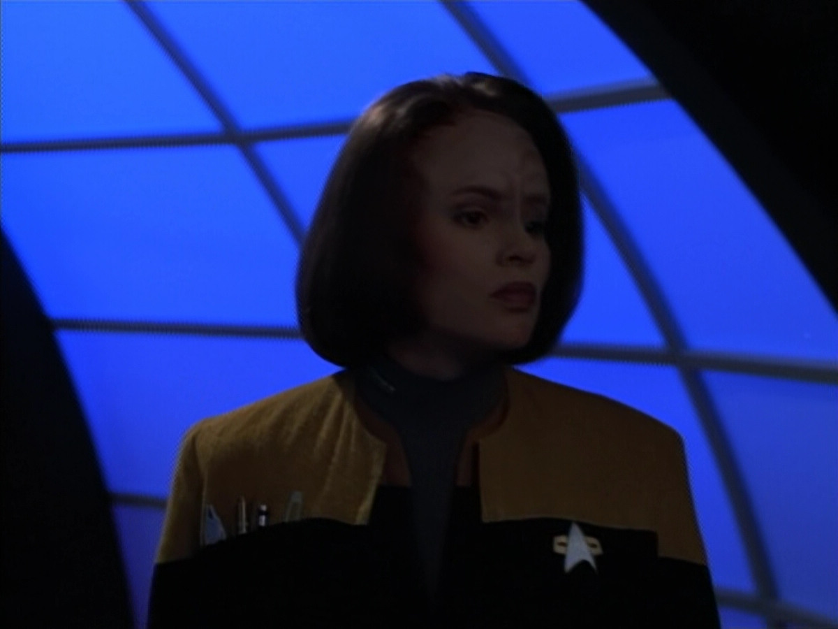 extant_StarTrek_Voyager_4x26-HopeAndFear_01753.jpg