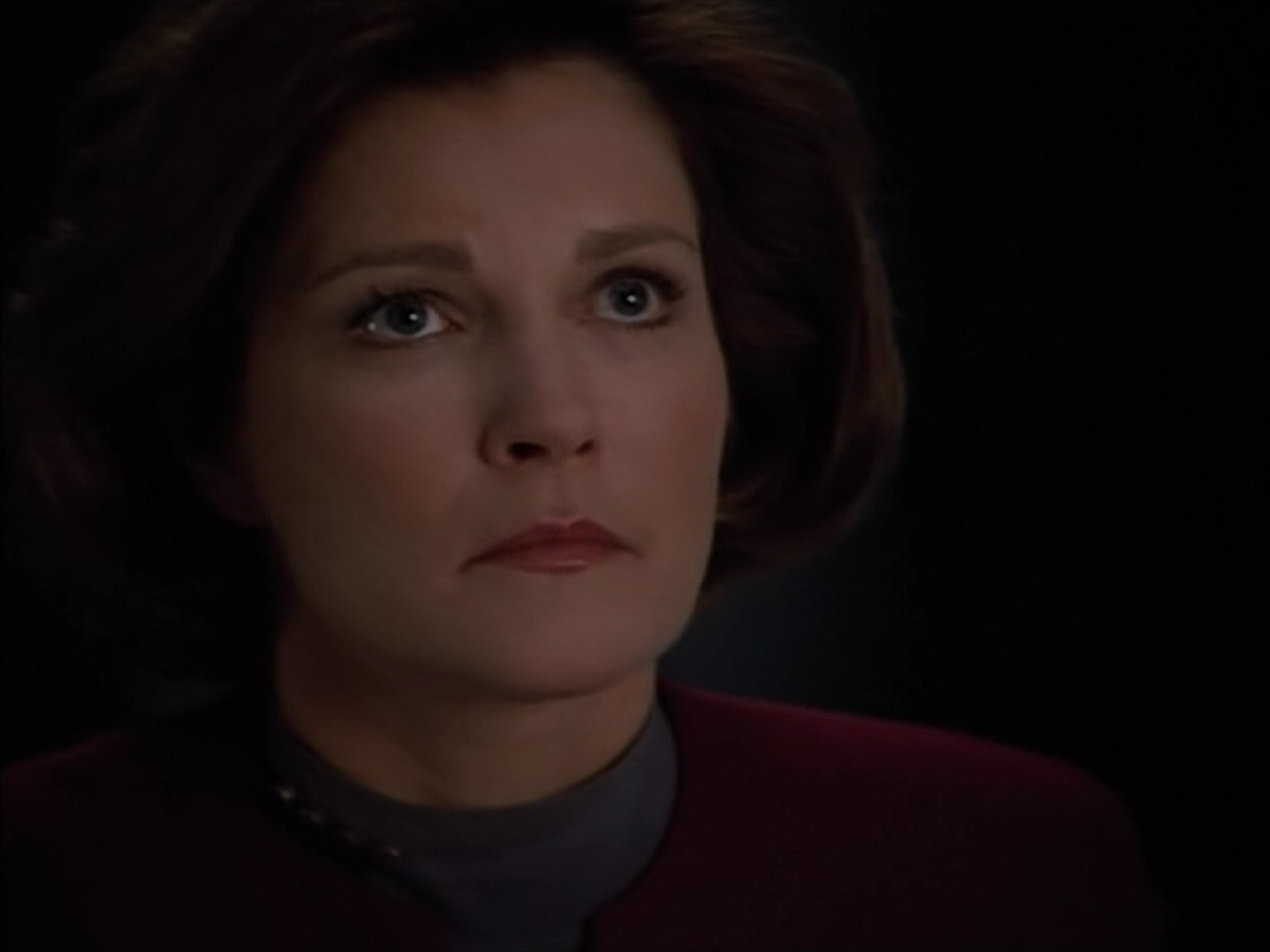 extant_StarTrek_Voyager_4x26-HopeAndFear_01936.jpg