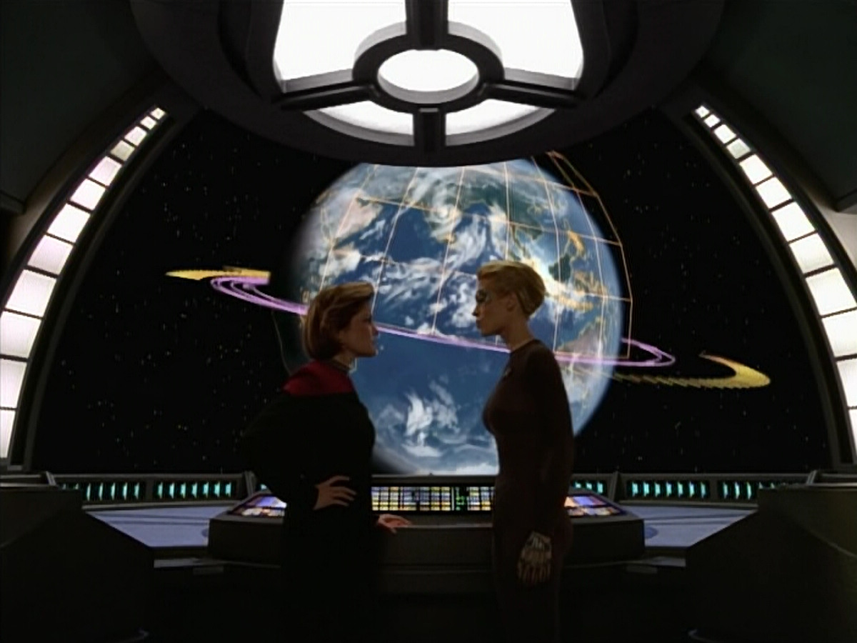extant_StarTrek_Voyager_4x26-HopeAndFear_02099.jpg