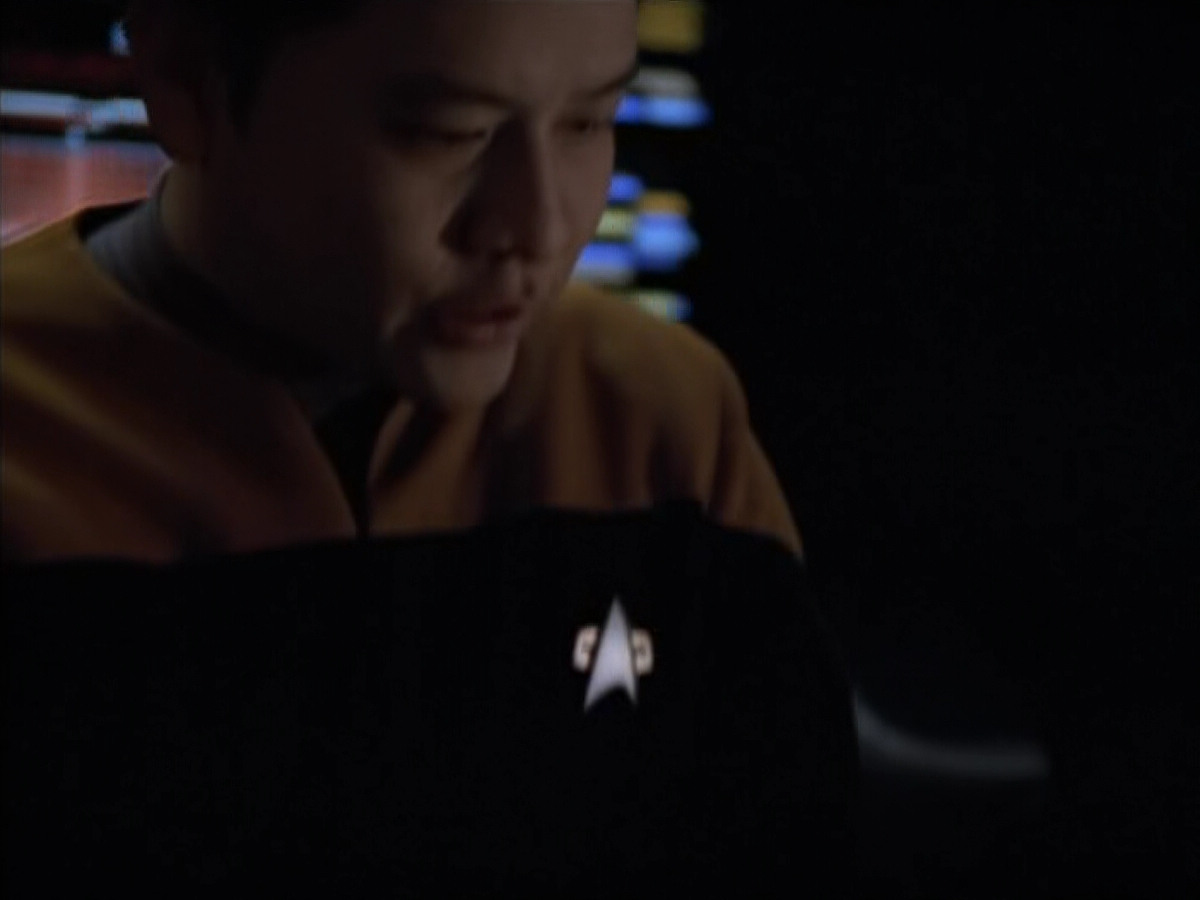 extant_StarTrek_Voyager_4x26-HopeAndFear_02609.jpg