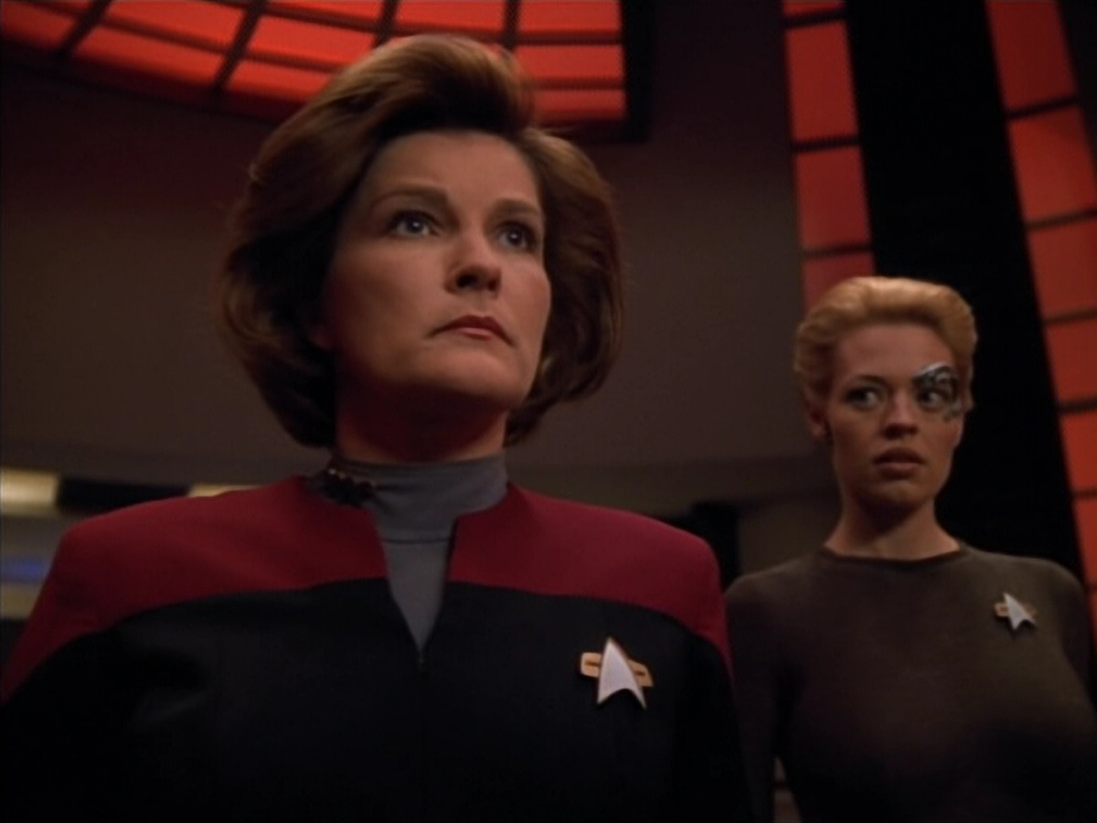 extant_StarTrek_Voyager_4x26-HopeAndFear_02651.jpg