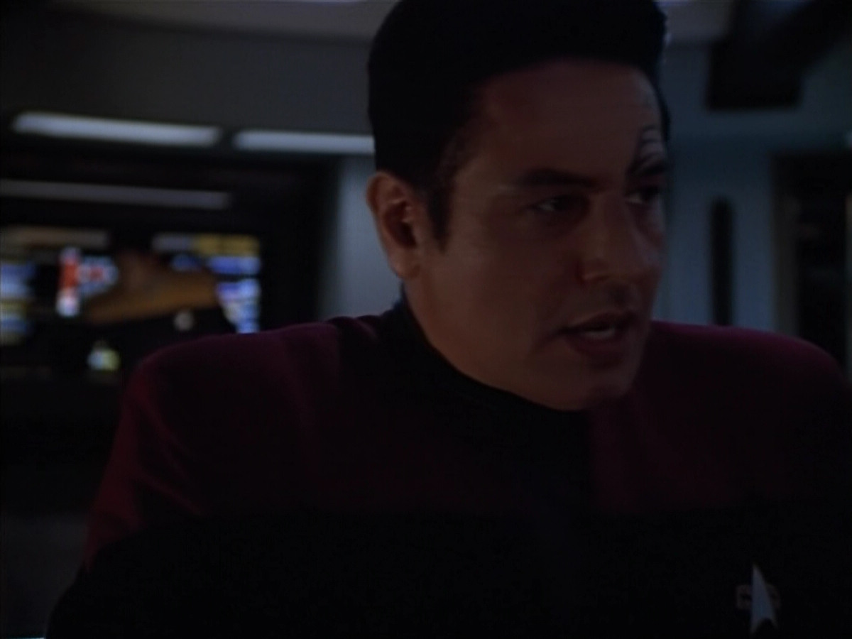 extant_StarTrek_Voyager_4x26-HopeAndFear_02669.jpg