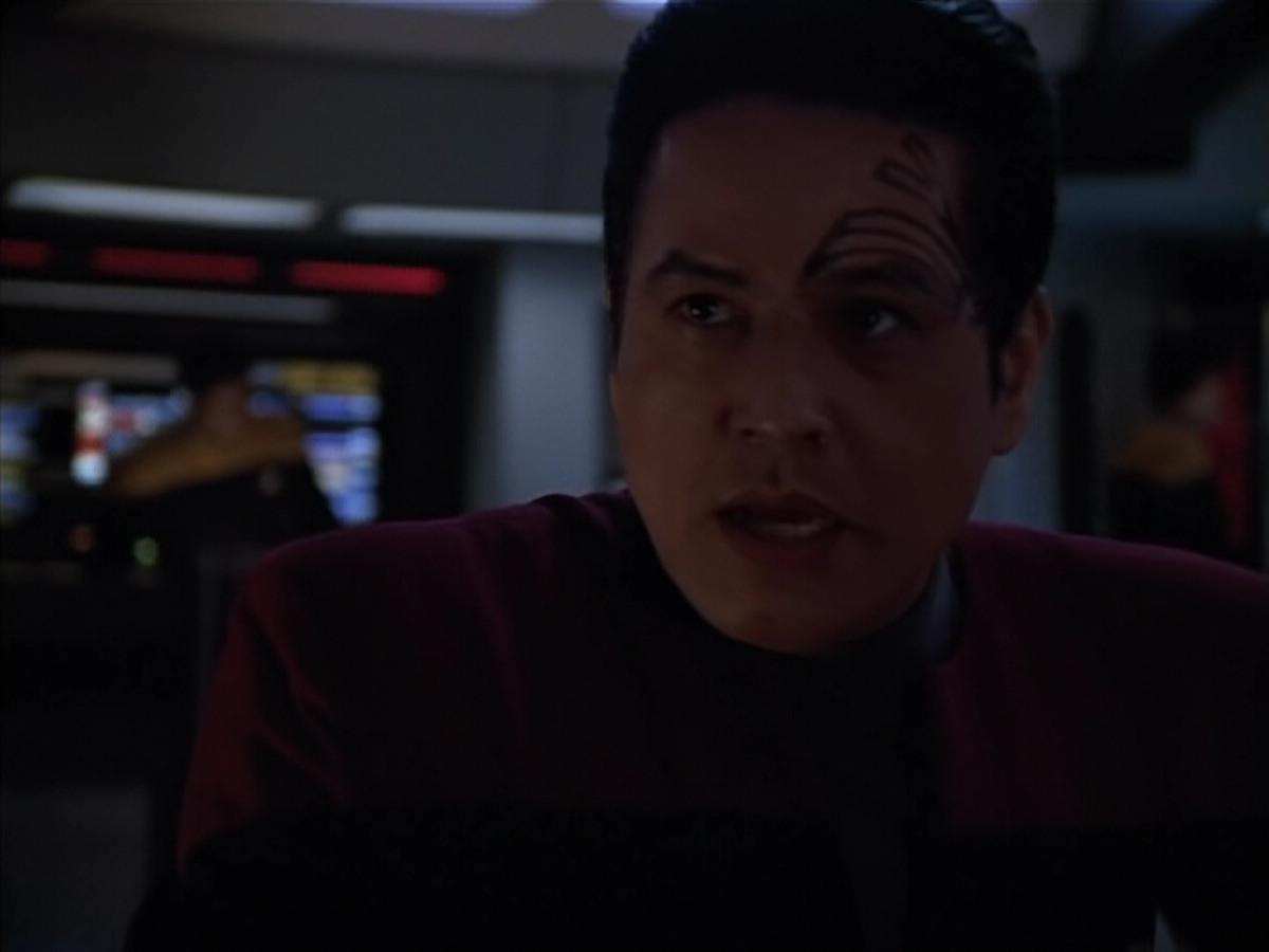 extant_StarTrek_Voyager_4x26-HopeAndFear_02670.jpg