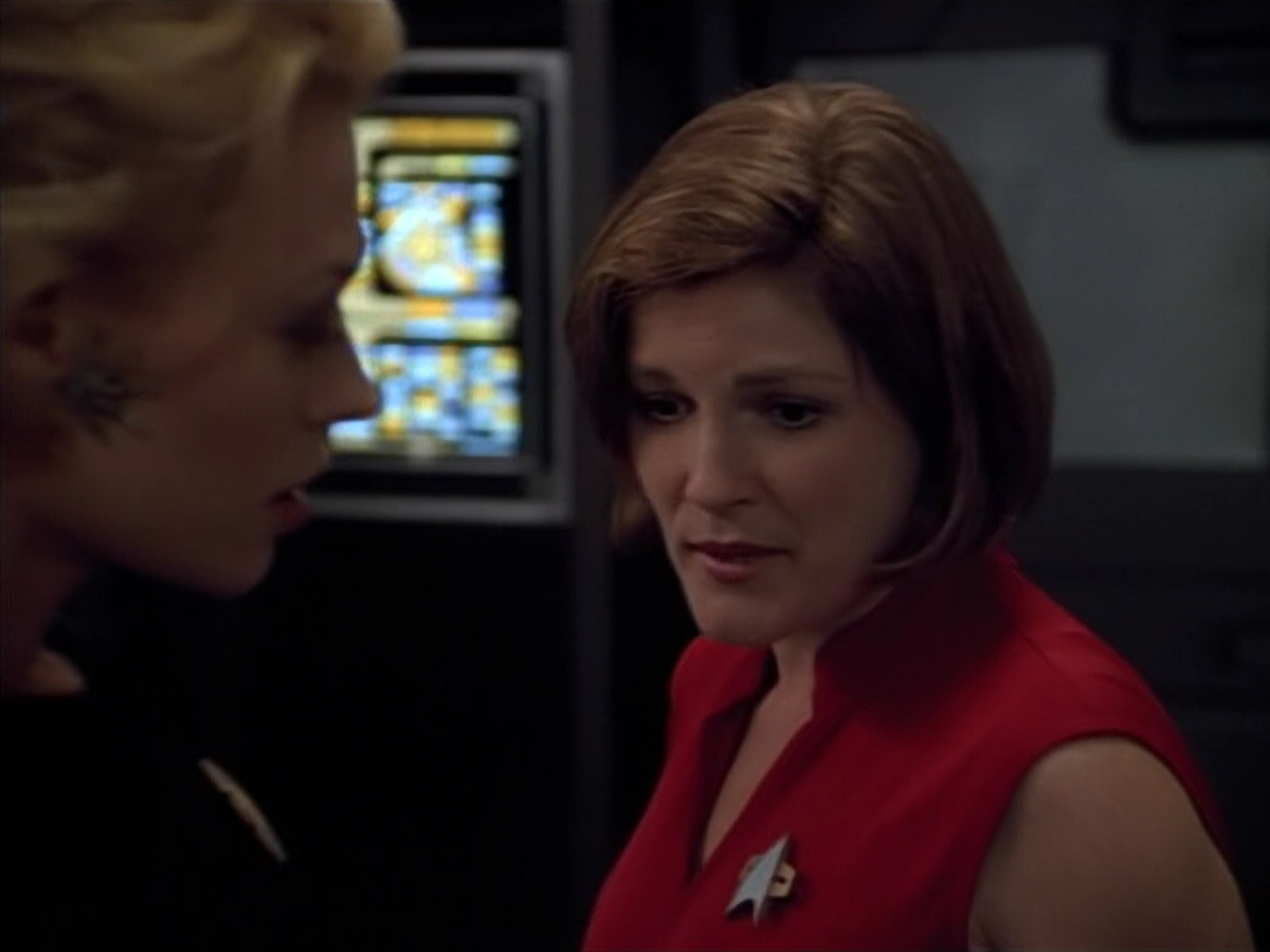 extant_StarTrek_Voyager_4x26-HopeAndFear_03750.jpg