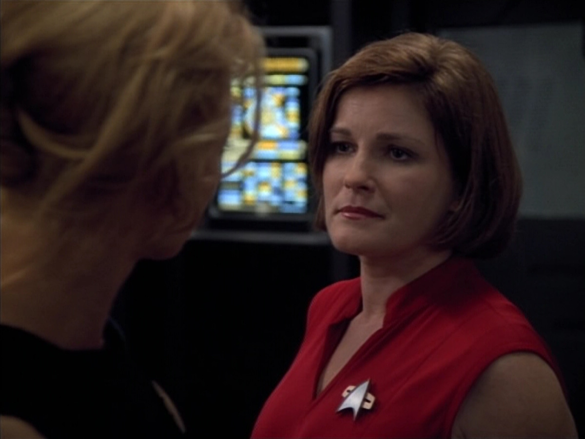 extant_StarTrek_Voyager_4x26-HopeAndFear_03775.jpg