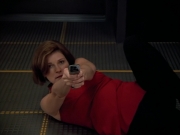extant_StarTrek_Voyager_4x26-HopeAndFear_00027.jpg