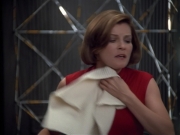 extant_StarTrek_Voyager_4x26-HopeAndFear_00054.jpg