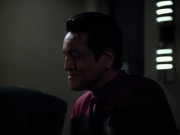 extant_StarTrek_Voyager_4x26-HopeAndFear_00465.jpg