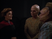 extant_StarTrek_Voyager_4x26-HopeAndFear_00512.jpg