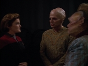 extant_StarTrek_Voyager_4x26-HopeAndFear_00513.jpg