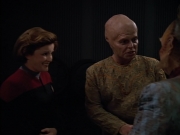 extant_StarTrek_Voyager_4x26-HopeAndFear_00515.jpg