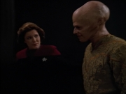 extant_StarTrek_Voyager_4x26-HopeAndFear_00531.jpg