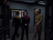 extant_StarTrek_Voyager_4x26-HopeAndFear_00543.jpg