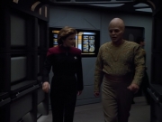 extant_StarTrek_Voyager_4x26-HopeAndFear_00545.jpg