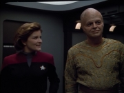extant_StarTrek_Voyager_4x26-HopeAndFear_00554.jpg