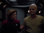 extant_StarTrek_Voyager_4x26-HopeAndFear_00556.jpg