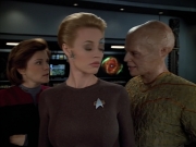 Filename=extant_StarTrek_Voyager_4x26-HopeAndFear_00642.jpg
Filesize=141KiB
Dimensions=1200x900
Date added=Oct 04, 2019 extant_StarTrek_Voyager_4x26-HopeAndFear_00642.jpg