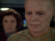 extant_StarTrek_Voyager_4x26-HopeAndFear_00662.jpg