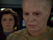 extant_StarTrek_Voyager_4x26-HopeAndFear_00668.jpg