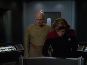 extant_StarTrek_Voyager_4x26-HopeAndFear_00703.jpg