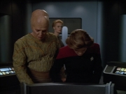 extant_StarTrek_Voyager_4x26-HopeAndFear_00708.jpg