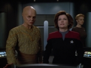 extant_StarTrek_Voyager_4x26-HopeAndFear_00718.jpg