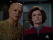 extant_StarTrek_Voyager_4x26-HopeAndFear_00733.jpg