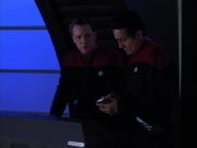 Filename=extant_StarTrek_Voyager_4x26-HopeAndFear_01067.jpg
Filesize=93KiB
Dimensions=1200x900
Date added=Oct 04, 2019 extant_StarTrek_Voyager_4x26-HopeAndFear_01067.jpg