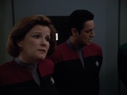 Filename=extant_StarTrek_Voyager_4x26-HopeAndFear_01301.jpg
Filesize=91KiB
Dimensions=1200x900
Date added=Oct 04, 2019 extant_StarTrek_Voyager_4x26-HopeAndFear_01301.jpg