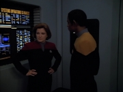 Filename=extant_StarTrek_Voyager_4x26-HopeAndFear_01402.jpg
Filesize=115KiB
Dimensions=1200x900
Date added=Oct 04, 2019 extant_StarTrek_Voyager_4x26-HopeAndFear_01402.jpg