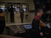 extant_StarTrek_Voyager_4x26-HopeAndFear_01552.jpg