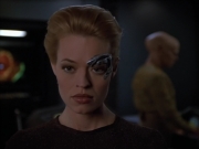 extant_StarTrek_Voyager_4x26-HopeAndFear_01555.jpg