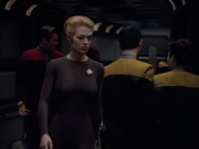 extant_StarTrek_Voyager_4x26-HopeAndFear_01583.jpg