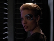 extant_StarTrek_Voyager_4x26-HopeAndFear_01721.jpg
