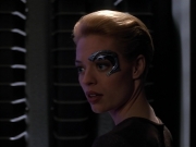 extant_StarTrek_Voyager_4x26-HopeAndFear_01723.jpg