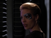 extant_StarTrek_Voyager_4x26-HopeAndFear_01724.jpg