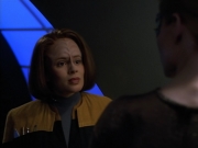 extant_StarTrek_Voyager_4x26-HopeAndFear_01768.jpg