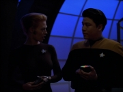 Filename=extant_StarTrek_Voyager_4x26-HopeAndFear_01848.jpg
Filesize=101KiB
Dimensions=1200x900
Date added=Oct 04, 2019 extant_StarTrek_Voyager_4x26-HopeAndFear_01848.jpg