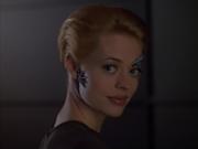 extant_StarTrek_Voyager_4x26-HopeAndFear_01864.jpg