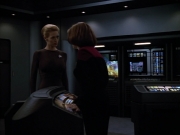 extant_StarTrek_Voyager_4x26-HopeAndFear_01982.jpg