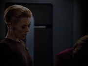 extant_StarTrek_Voyager_4x26-HopeAndFear_01994.jpg
