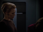 extant_StarTrek_Voyager_4x26-HopeAndFear_01996.jpg