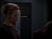 extant_StarTrek_Voyager_4x26-HopeAndFear_02000.jpg