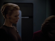 extant_StarTrek_Voyager_4x26-HopeAndFear_02001.jpg