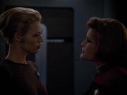 extant_StarTrek_Voyager_4x26-HopeAndFear_02019.jpg