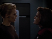 extant_StarTrek_Voyager_4x26-HopeAndFear_02021.jpg