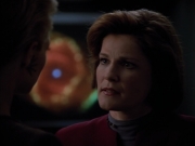 extant_StarTrek_Voyager_4x26-HopeAndFear_02037.jpg